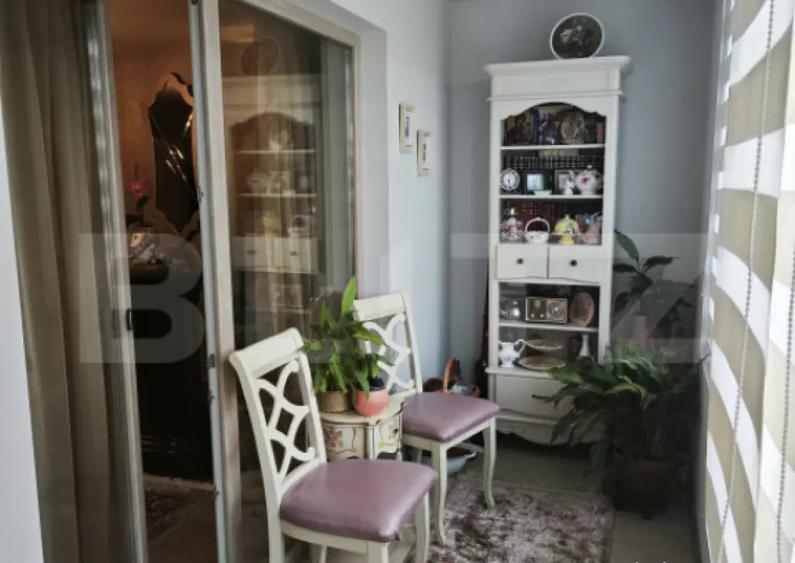 Apartament cu 3 camere decomandat în Central
