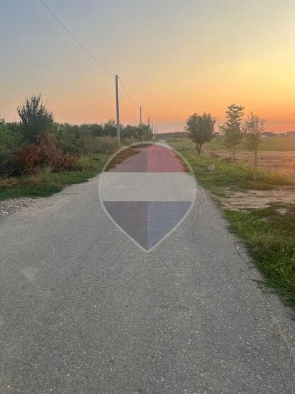 Teren Construcții intravilan de 2019 mp, în Dărăști-Ilfov