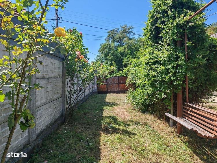 Casă cu 3 camere în Central