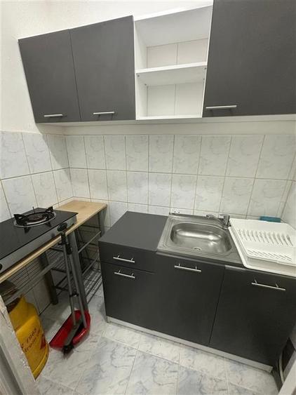 Garsonieră nedecomandată în Lipovei