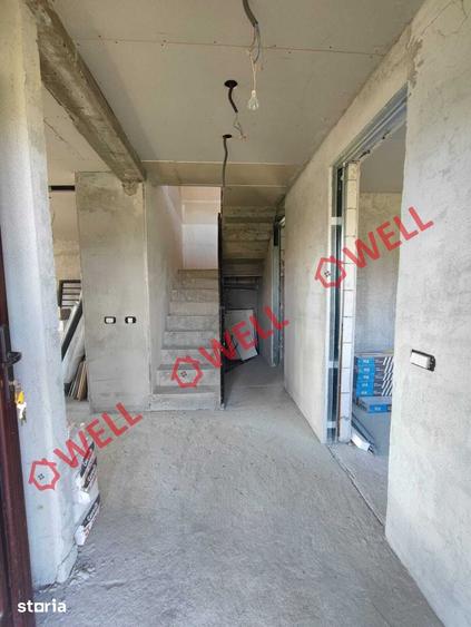 Casă cu 4 camere cu Teren 1122 Mp în Ozun