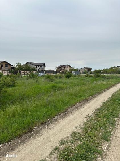 Teren de 468 mp, în Berceni