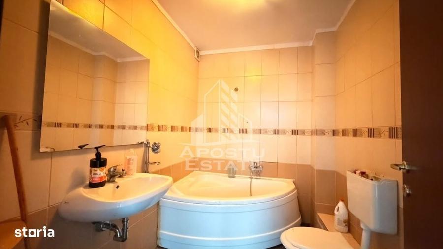 Apartament cu 2 camere decomandat în Girocului