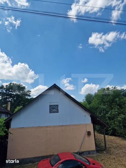 Casă cu 4 camere cu Teren 700 Mp în Central