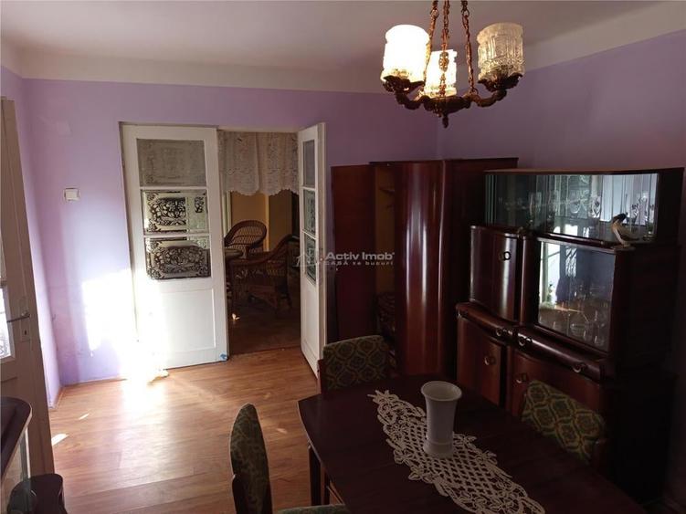 Casă cu Teren 1439 Mp în Ciclova Română