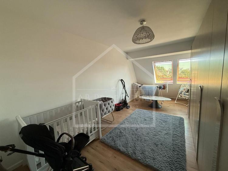 Apartament cu 3 camere decomandat în Bucureștii Noi