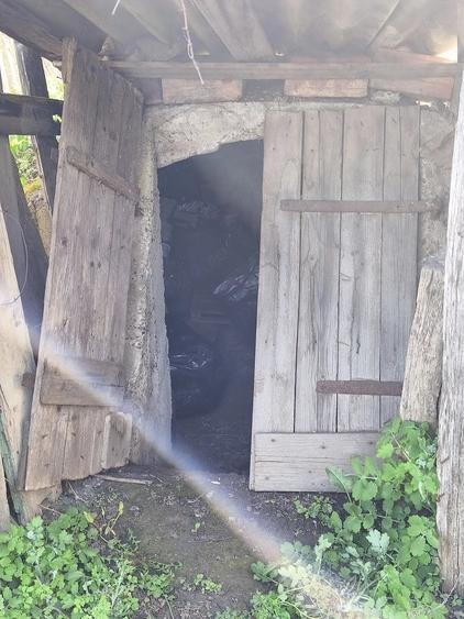 Teren de 1000 mp, în Izvoarele