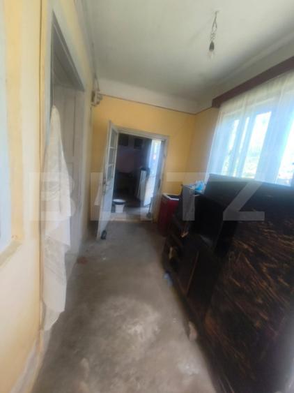 Casă cu 2 camere cu Teren 1127 Mp în Unirea