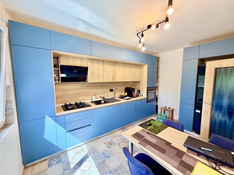 Duplex cu 4 camere cu Teren 302 Mp în Chișoda