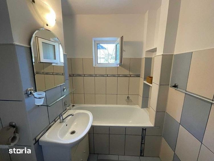 Apartament cu 3 camere decomandat în Obcini