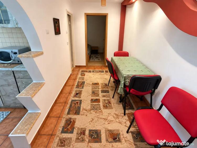 Apartament cu 2 camere decomandat în Mihai Viteazul