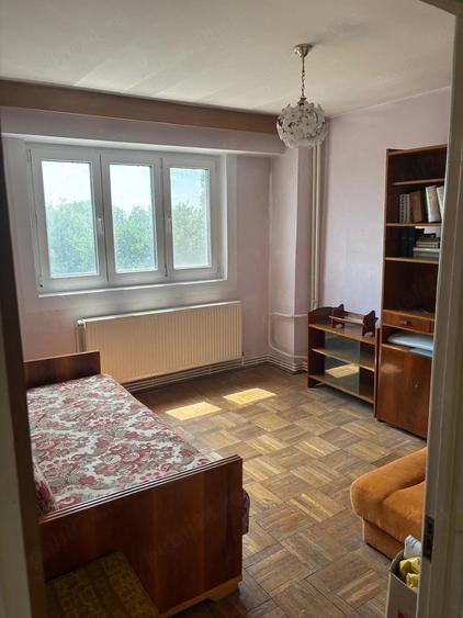 Apartament cu 2 camere decomandat în Mazepa 2