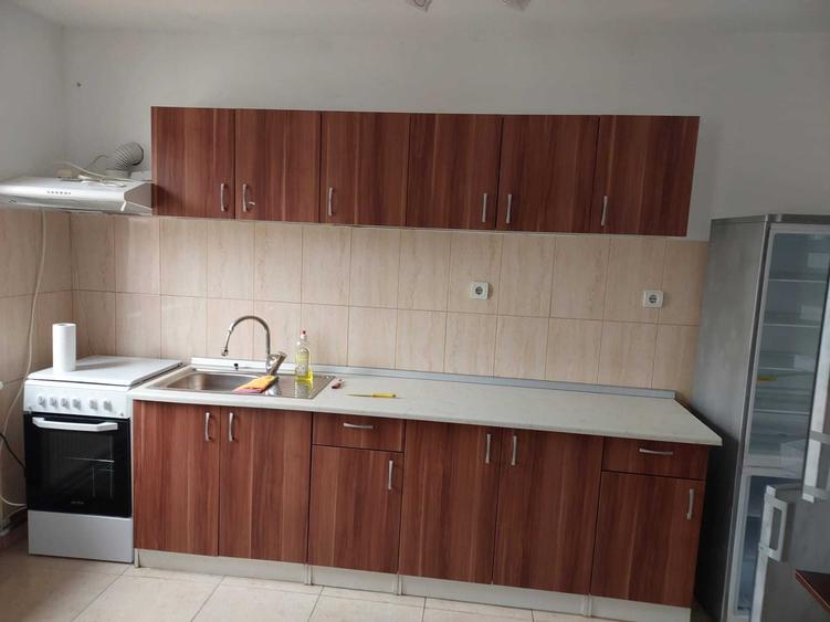 Apartament cu 2 camere decomandat în Buziașului