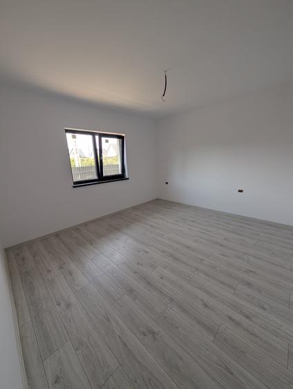 Casă individuală cu 3 camere cu Teren 400 Mp în Nord