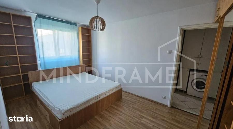 Apartament cu 3 camere în Tineretului