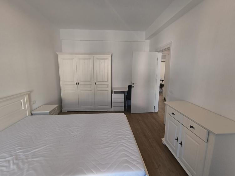 Apartament cu 3 camere, mobilat în Kamsas