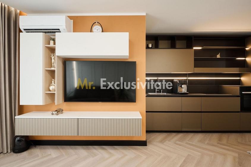 Apartament cu 3 camere decomandat, mobilat în Central