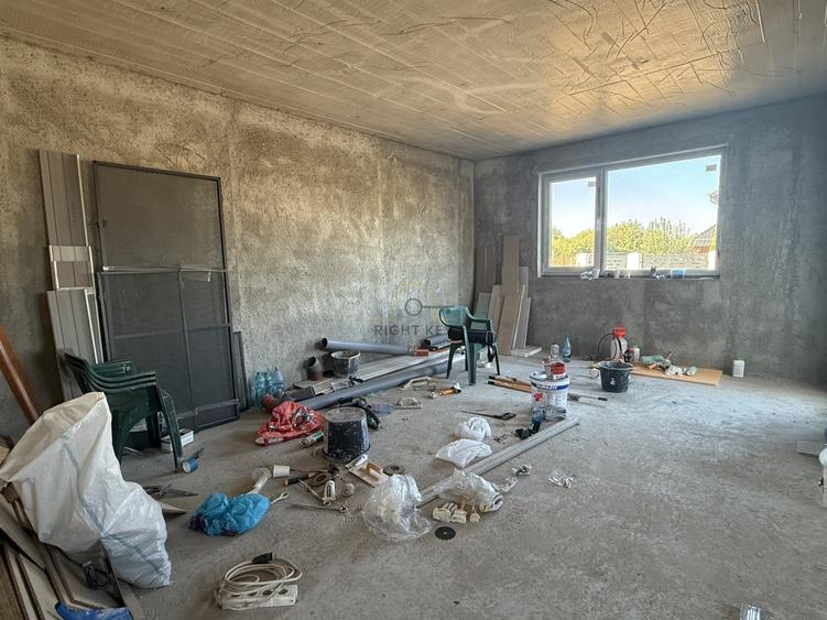 Casă individuală cu 5 camere cu Teren 382 Mp în Ciorogârla