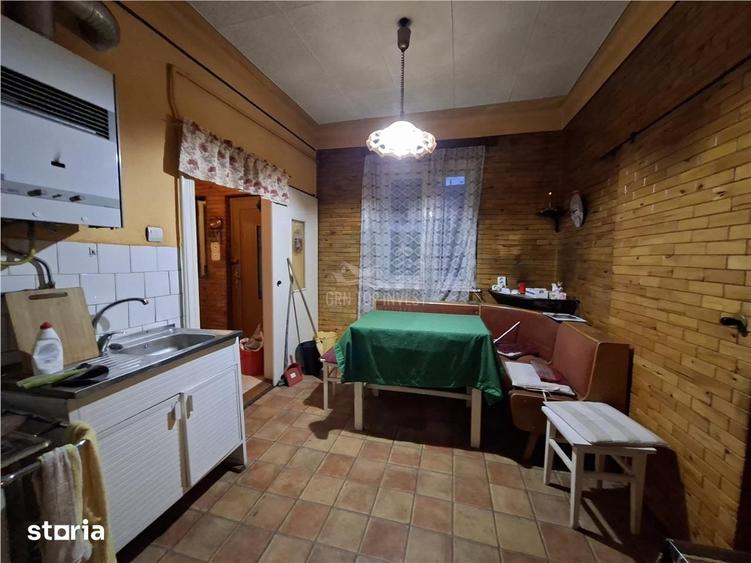 Casă cu 4 camere cu Teren 320 Mp în Lazaret
