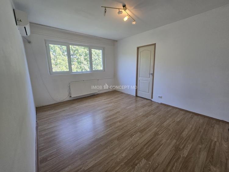 Apartament cu 2 camere semidecomandat în Mărășești