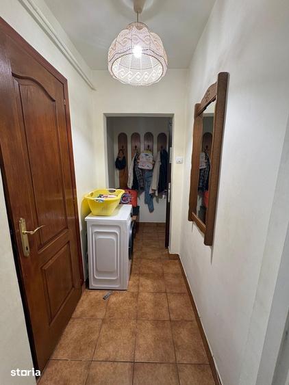 Apartament cu 2 camere nedecomandat în Primăverii