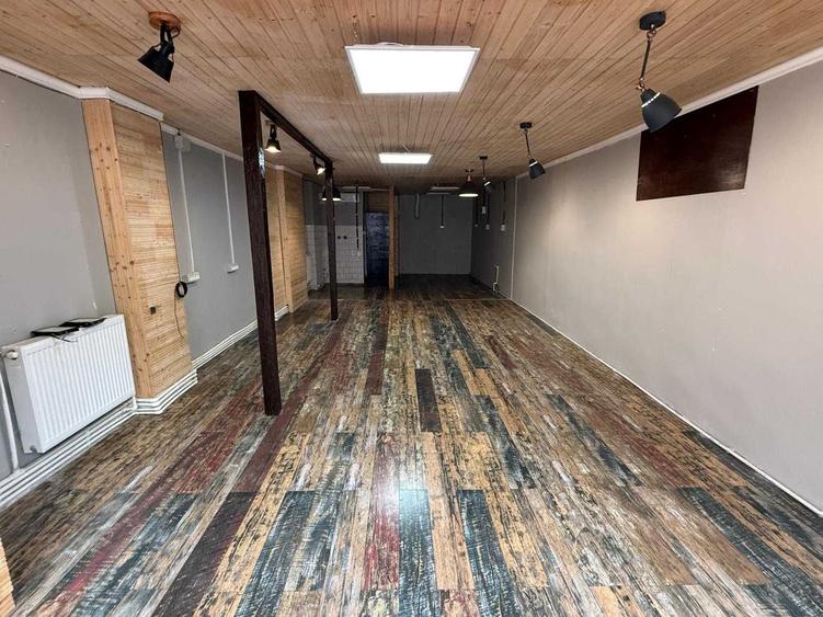 Spațiu comercial, de 56 mp, în Peninsula
