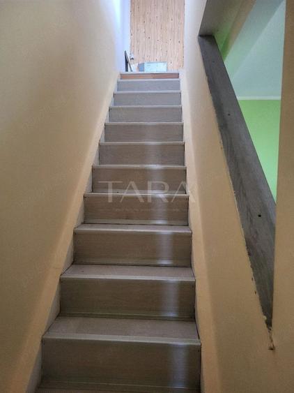 Apartament cu 3 camere decomandat în Florești