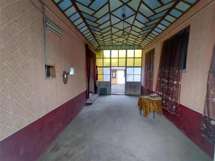 Casă individuală cu 7 camere cu Teren 540 Mp în Berliște