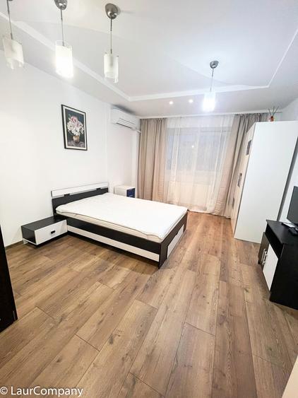 Apartament cu 2 camere semidecomandat în Frații Golești
