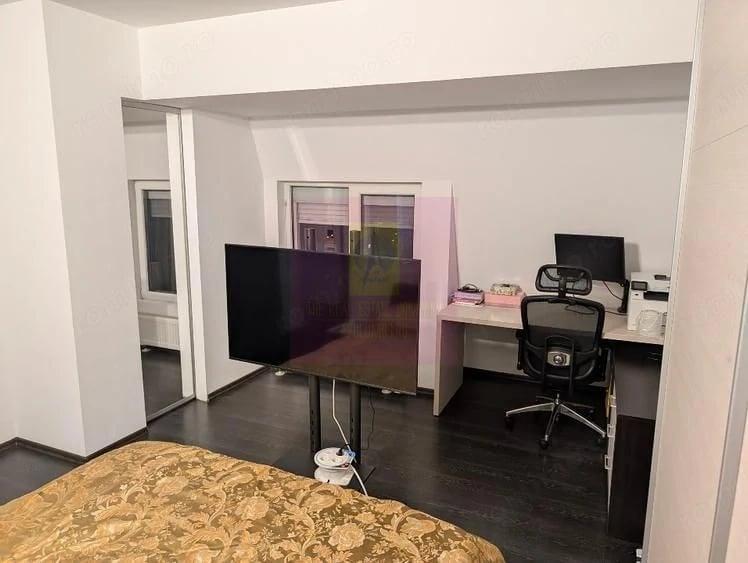 Apartament cu 3 camere decomandat în Sebastian