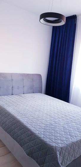 PERSOANA FIZICA !!!  Camera pentru o fata in apartament modern bloc nou situat i - 16