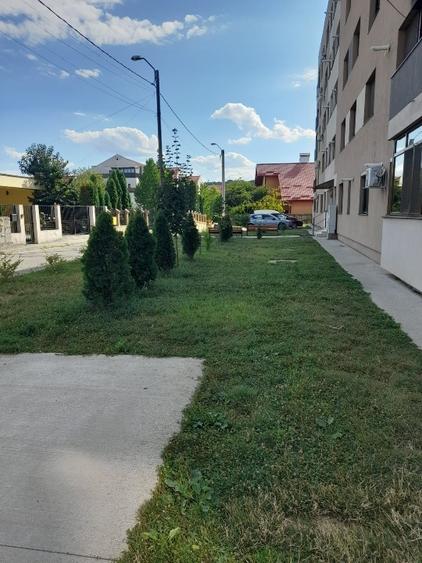 Apartament cu 3 camere decomandat, mobilat în Nord