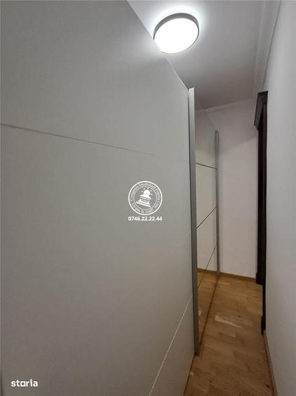 Casă cu 3 camere cu Teren 450 Mp în Podul de Fier
