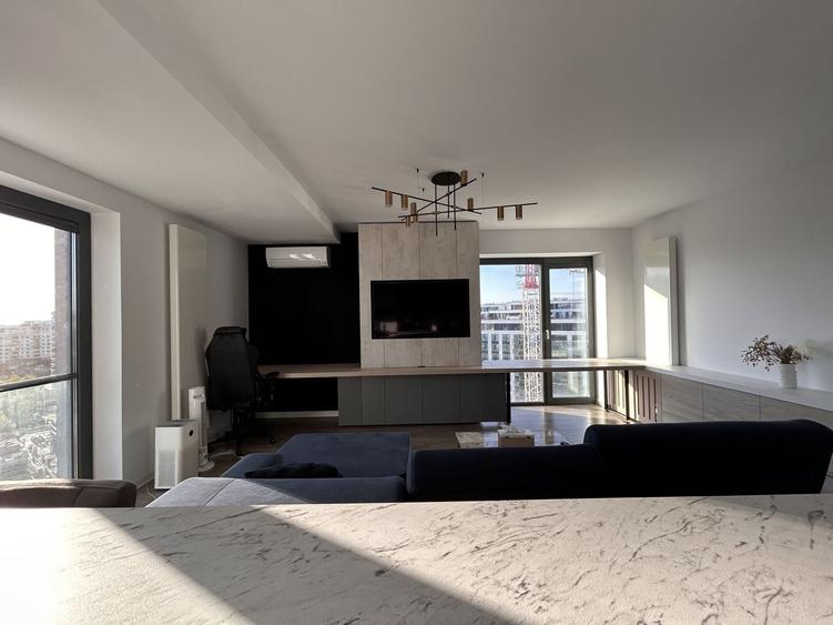 Apartament cu 2 camere semidecomandat, mobilat în Aviației