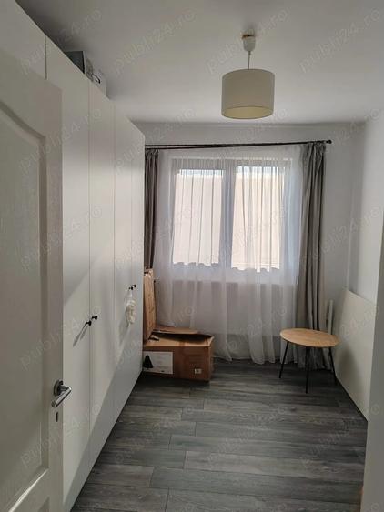 Casă cu 4 camere cu Teren 1000 Mp în Iris