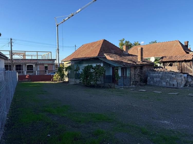 Casă cu 2 camere în Ernei
