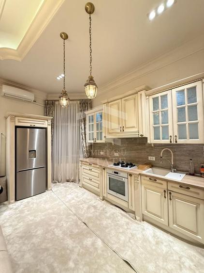 Apartament cu 2 camere decomandat, mobilat în Armeneasca