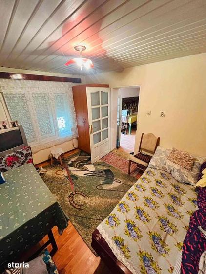 Casă cu Teren 1400 Mp în Sânmartin