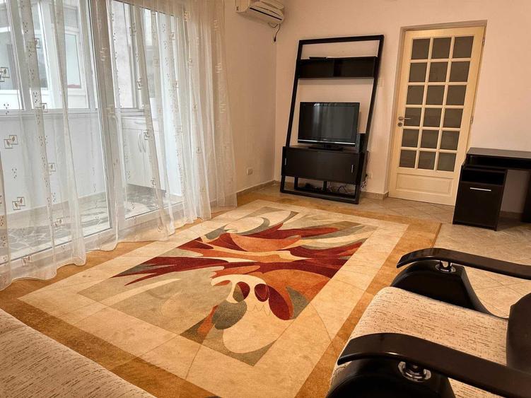 Apartament cu 2 camere decomandat în Dorobanți