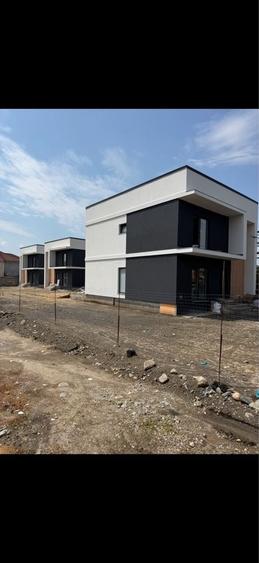 Casă cu 4 camere în Lascăr Catargiu