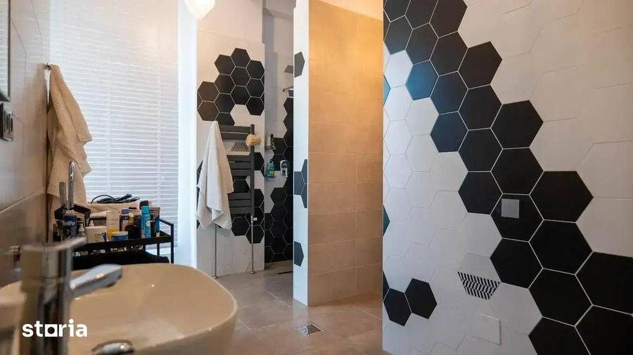 Apartament cu 4 camere în Vest