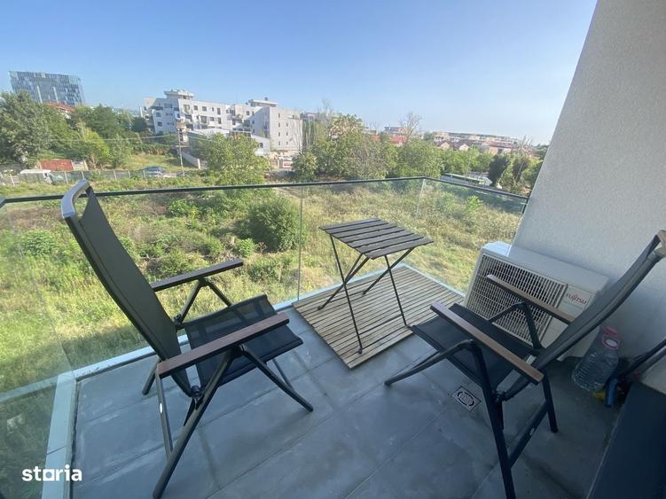 Apartament cu 3 camere în Străulești