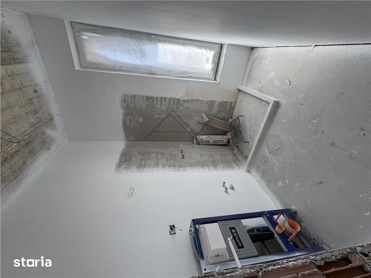 Casă cu 4 camere cu Teren 487 Mp în Central