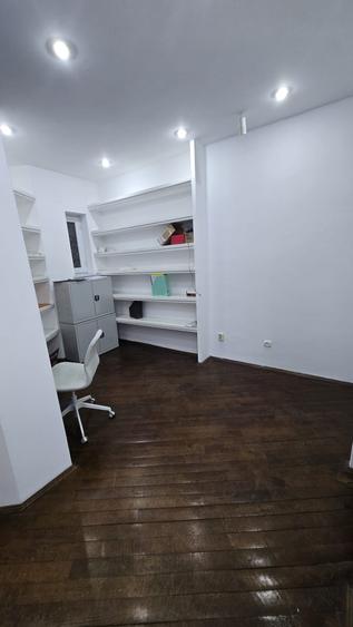 Birou, de 190 mp, în Ultracentral