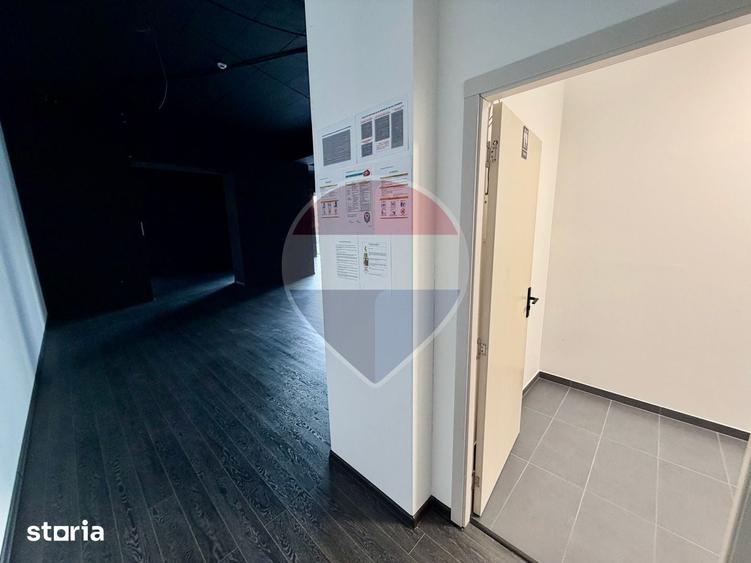 Spațiu comercial, de 270 mp, în Nord