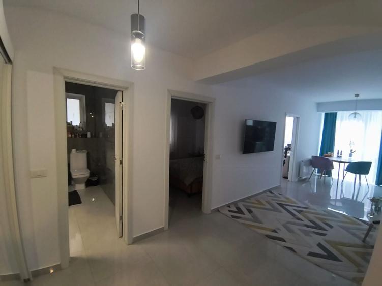 Apartament cu 3 camere nedecomandat în Central