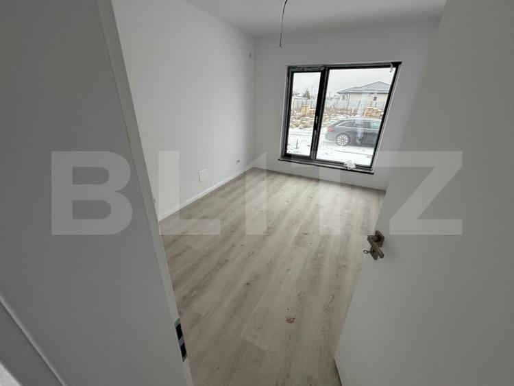 Casă individuală cu 4 camere cu Teren 477 Mp în Aeroport