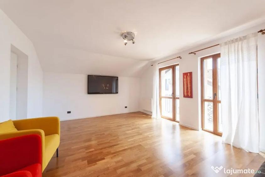 Casă cu 4 camere cu Teren 475 Mp în Găvana