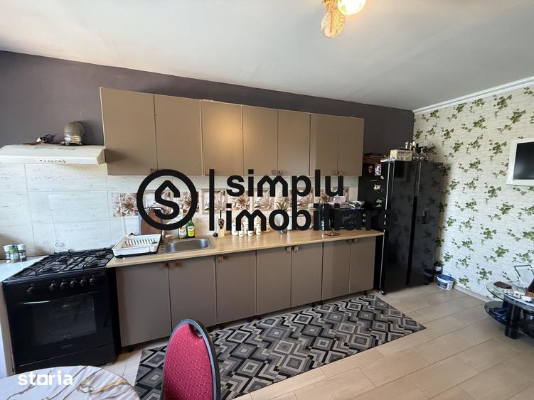 Casă cu 4 camere cu Teren 258 Mp în Bordei