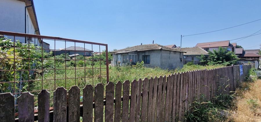 Teren Construcții intravilan de 1098 mp, în Sud